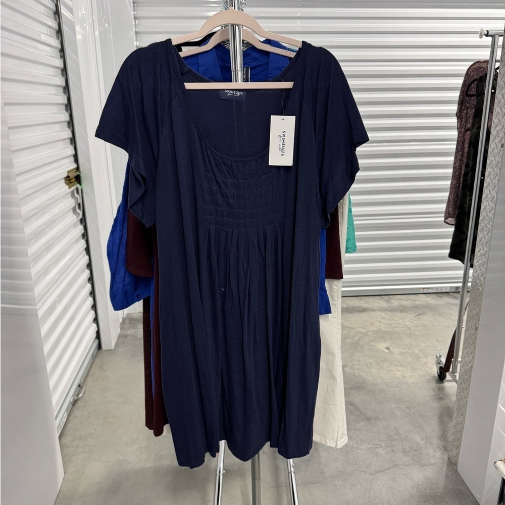 Swim Suits for all | Box-Pleat Cover Up in Navy | size: 3X - Picture 2 of 5